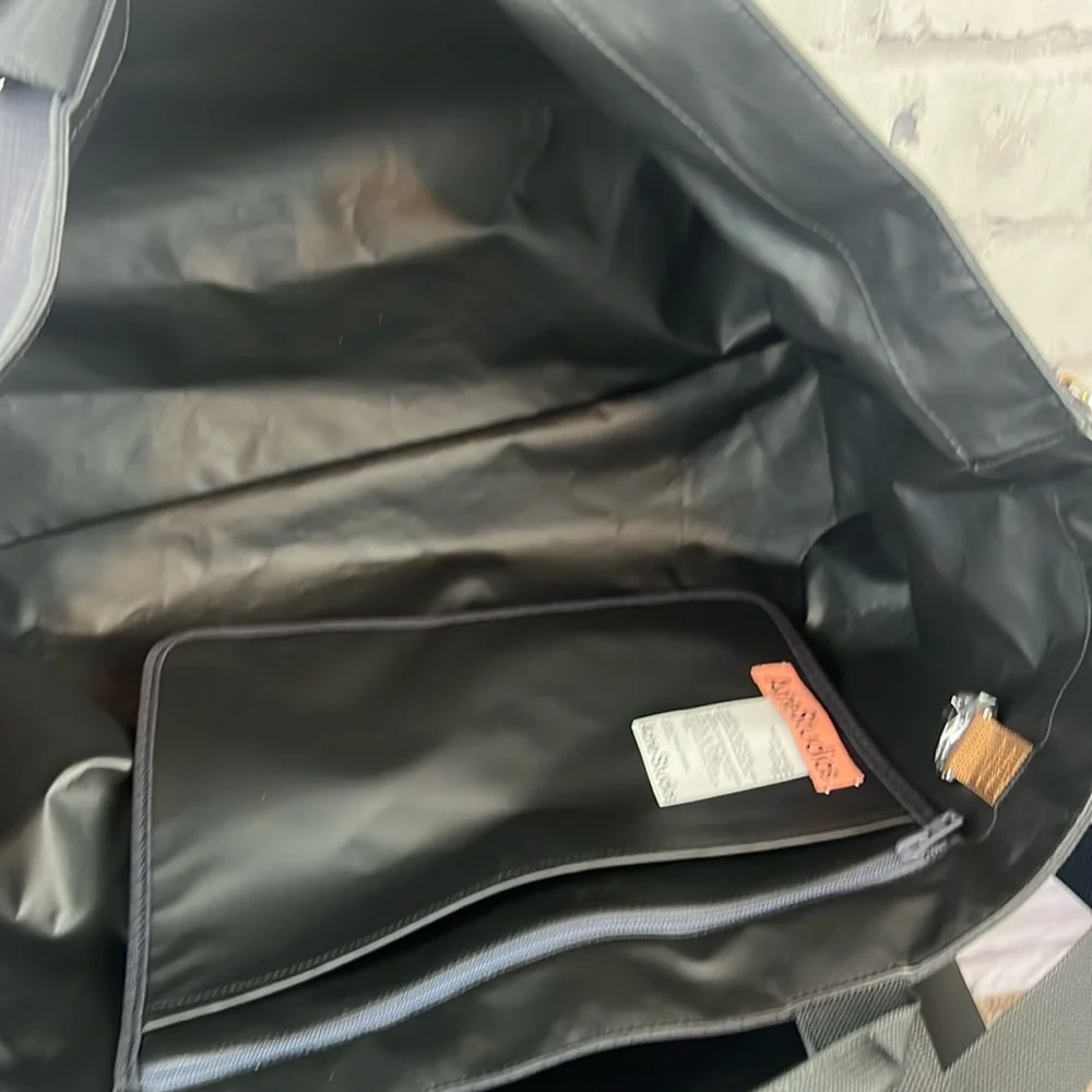 Acne Studios Post Ripstop Nylon & Suede Tote Black